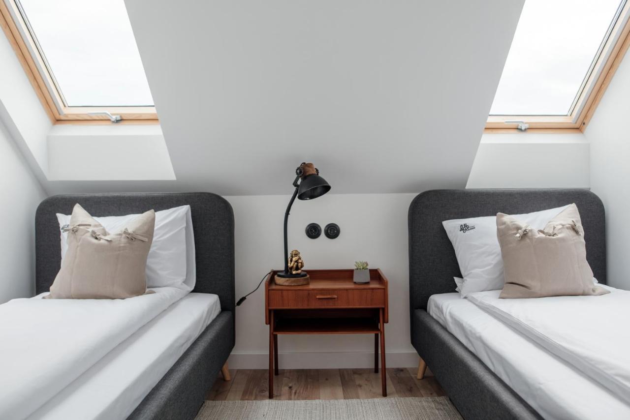 Loftlakasom**** Lejlighedshotel Veszprém Eksteriør billede